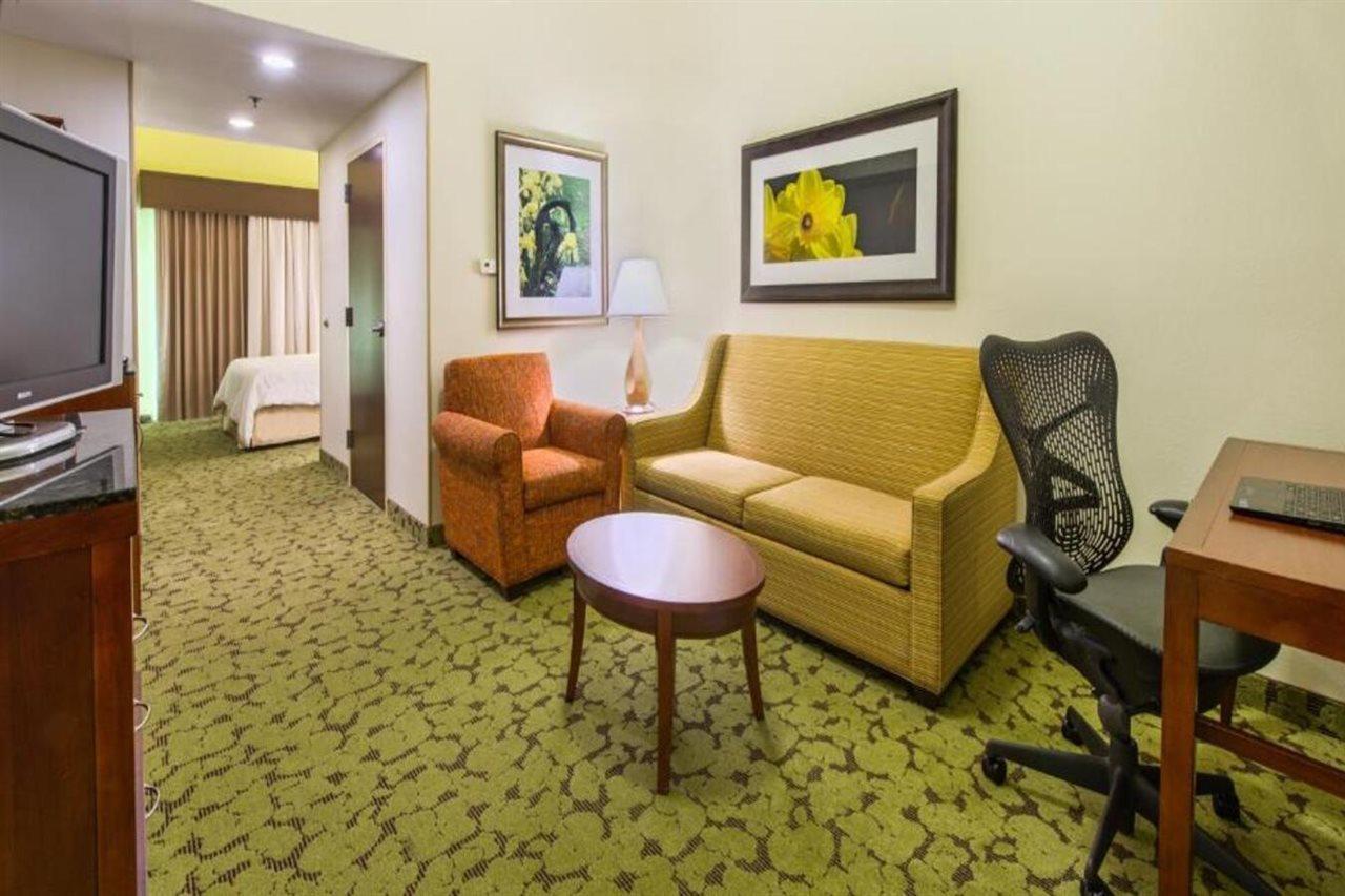 Hilton Garden Inn Macon/Mercer University Exteriör bild